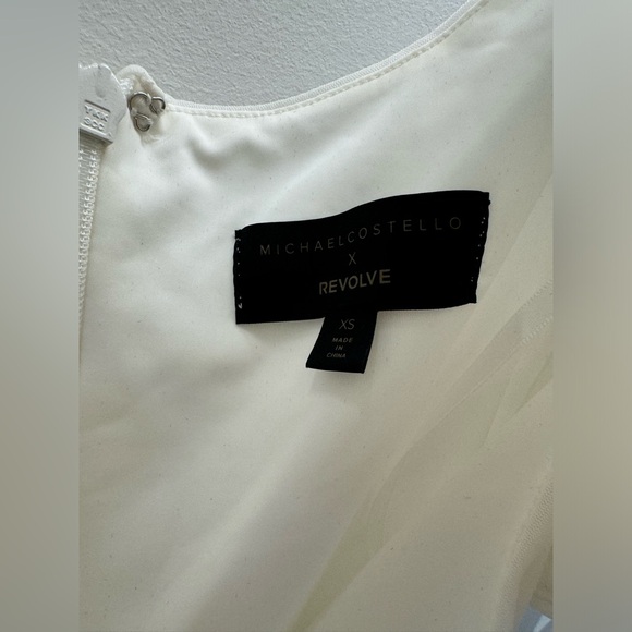 Michael Costello x Revolve Paola mini white dress size XS <3 - Picture 3 of 3